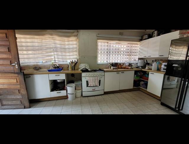 3 BEDROOM HOUSE FOR SALE IN BRACKENDOWNS